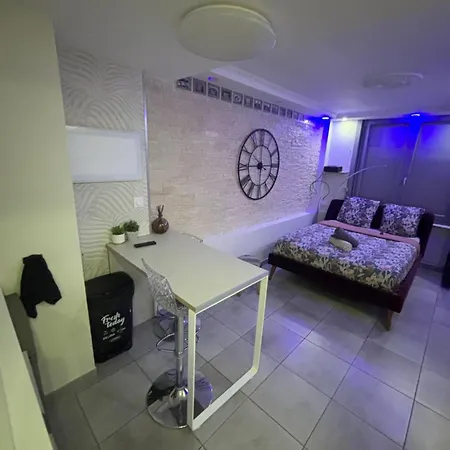 Apartment Just Cozy *